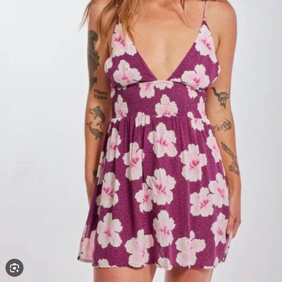 Benoa Swim Short Malia Dress in Lani - Picture 2 of 4